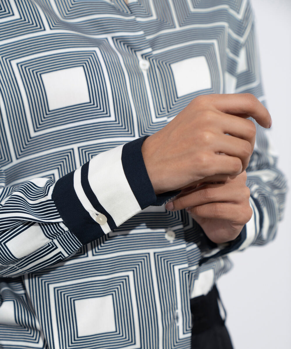 Women's Western Wear Black & White Printed Regular-Fit Shirt