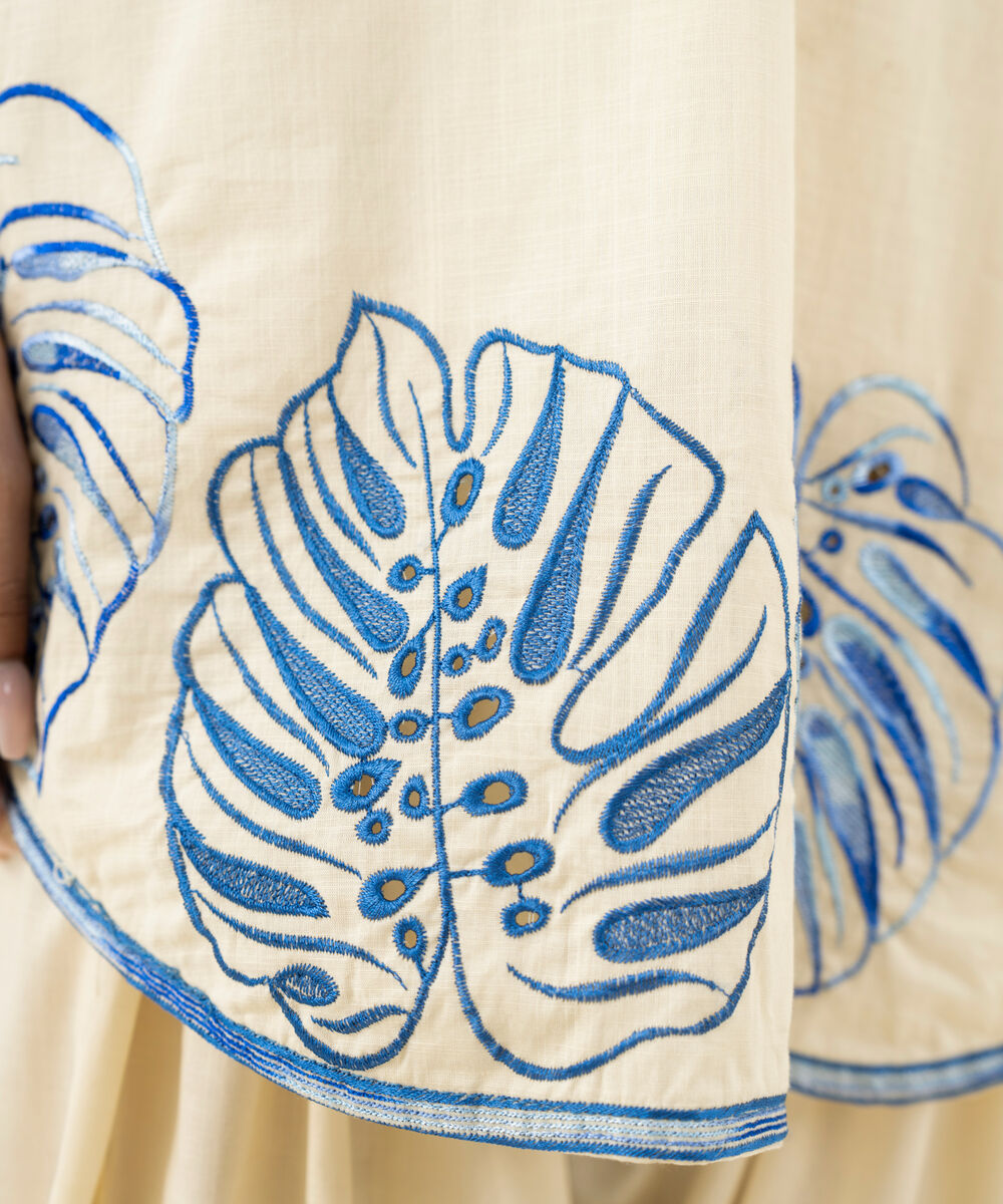 Women's RTW Cross Hatch White Embroidered Boxy Shirt