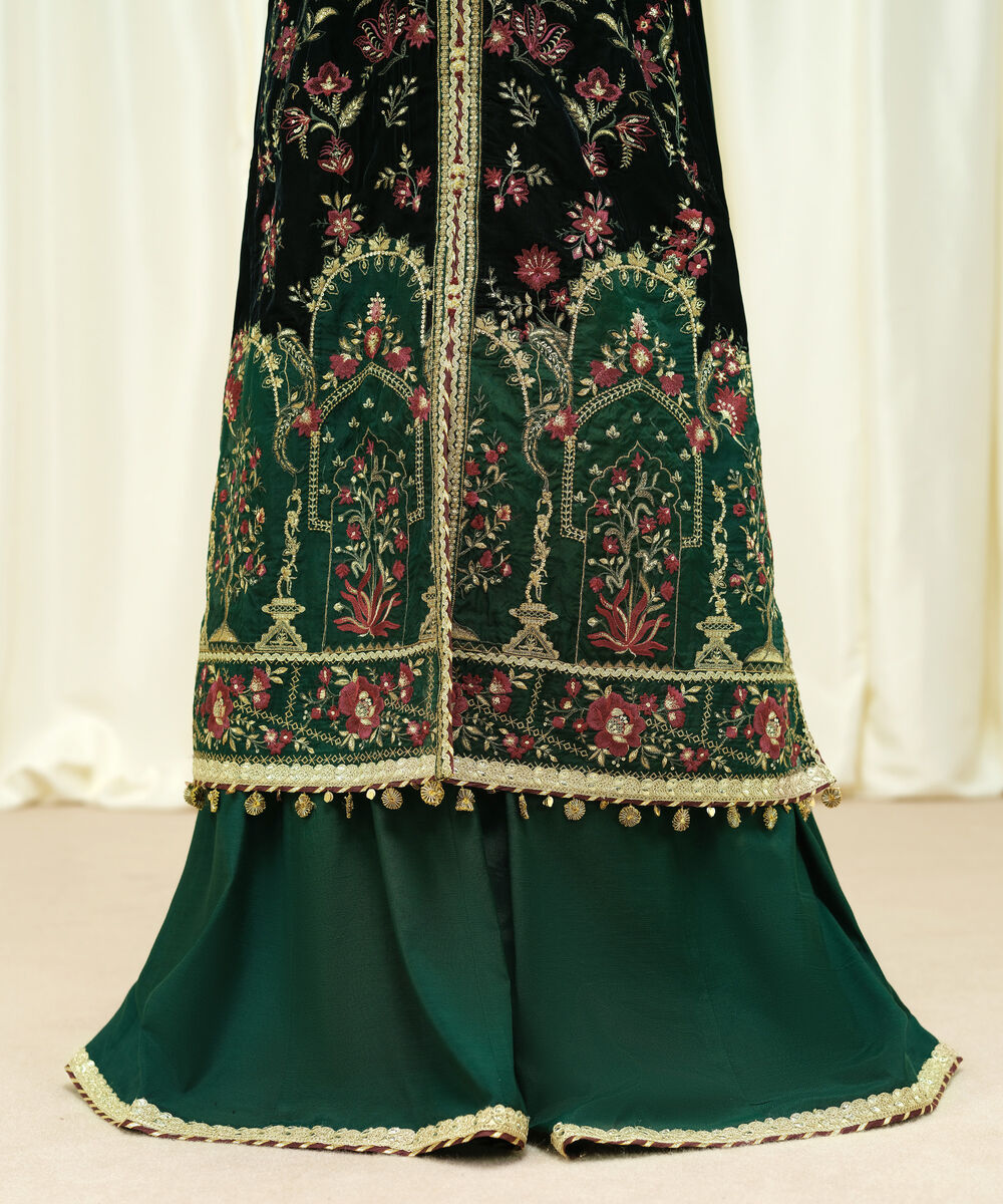 Women's Unstitched Velvet Embroidered Green 3 Piece Suit