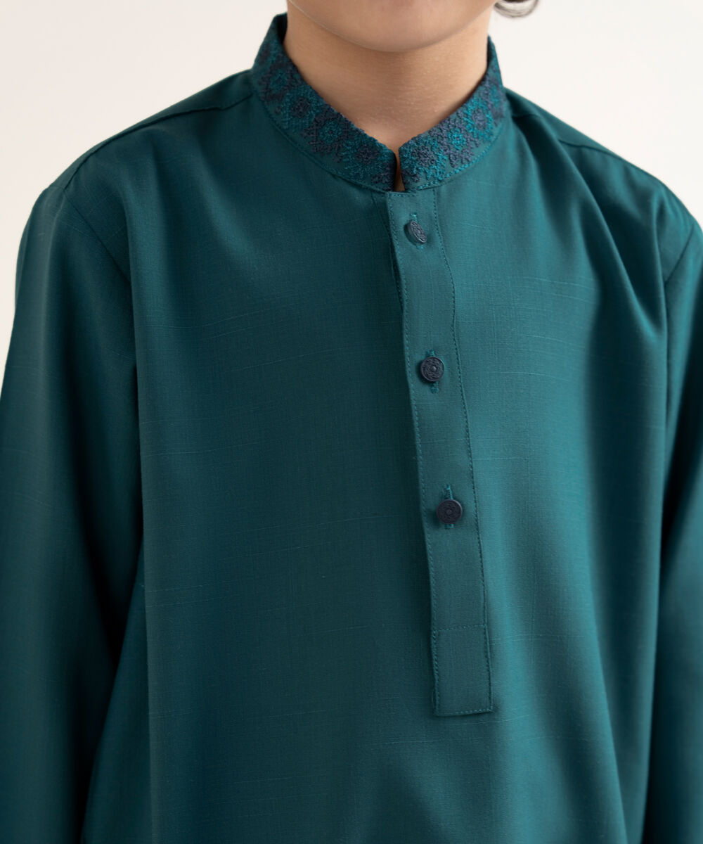 Men's Textured Wash & Wear Embroidered Blue Kurta Trouser
