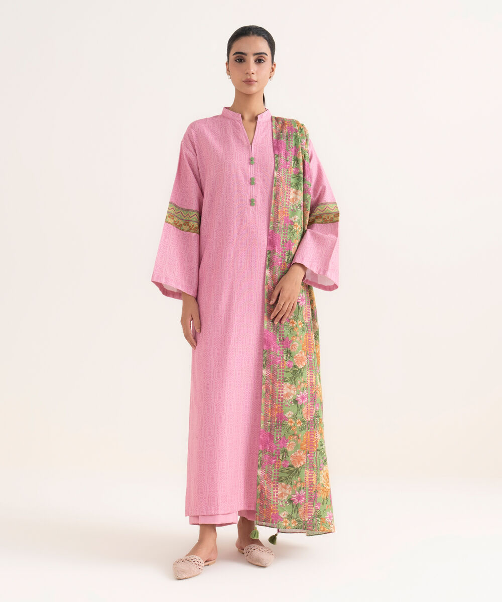 Women's Unstitched Light Khaddar Printed Pink Three Piece Suit