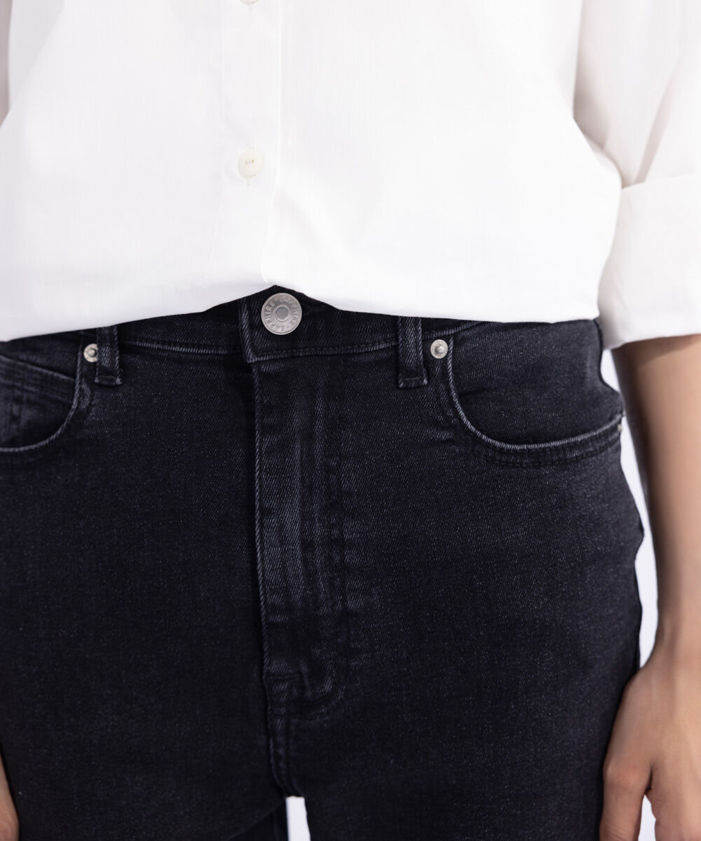 WDNMS25V1001 Slim-Fit Jeans WDNMS25V1001 i