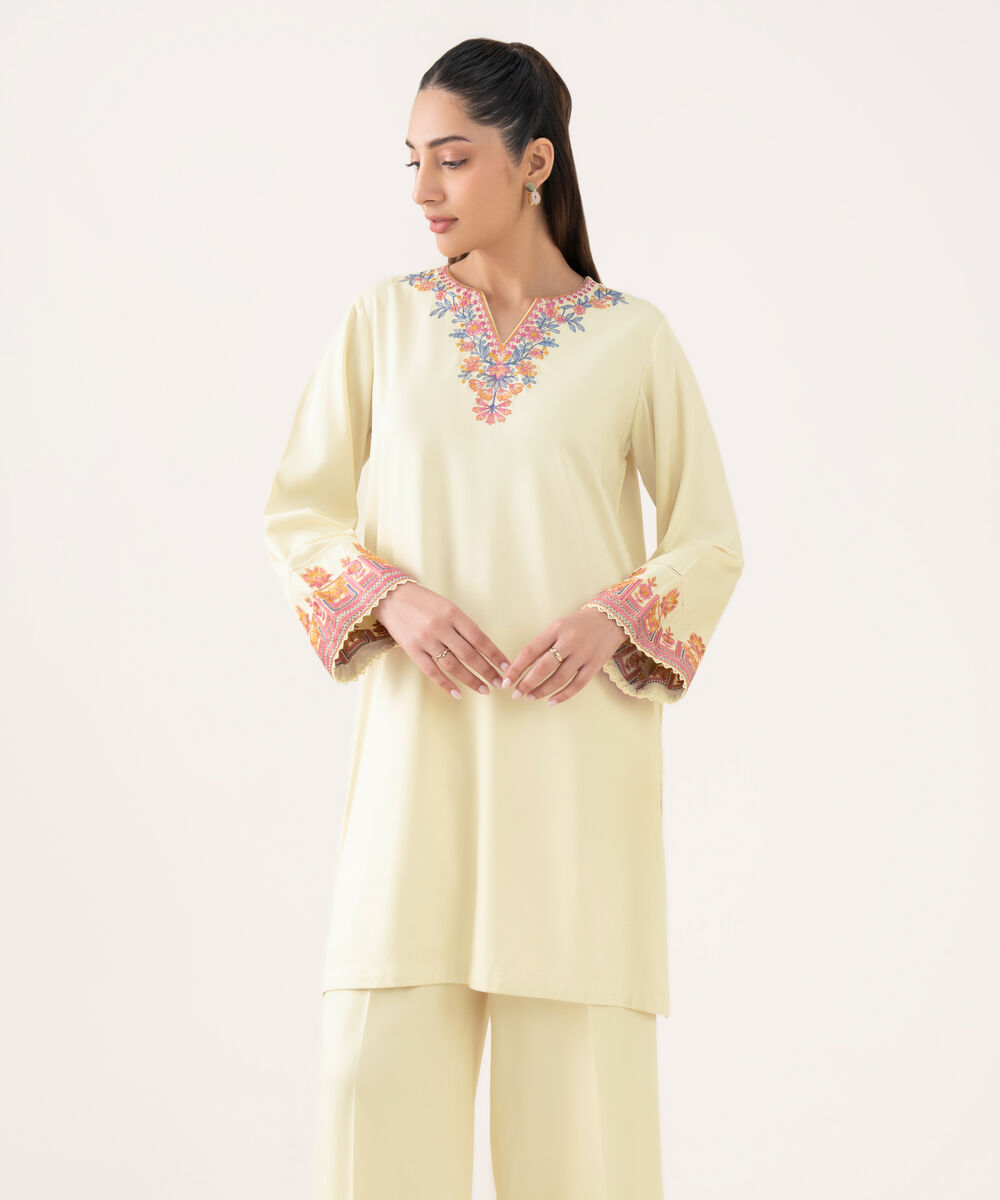 Women's RTW Cambric Cream Dyed Straight Shirt