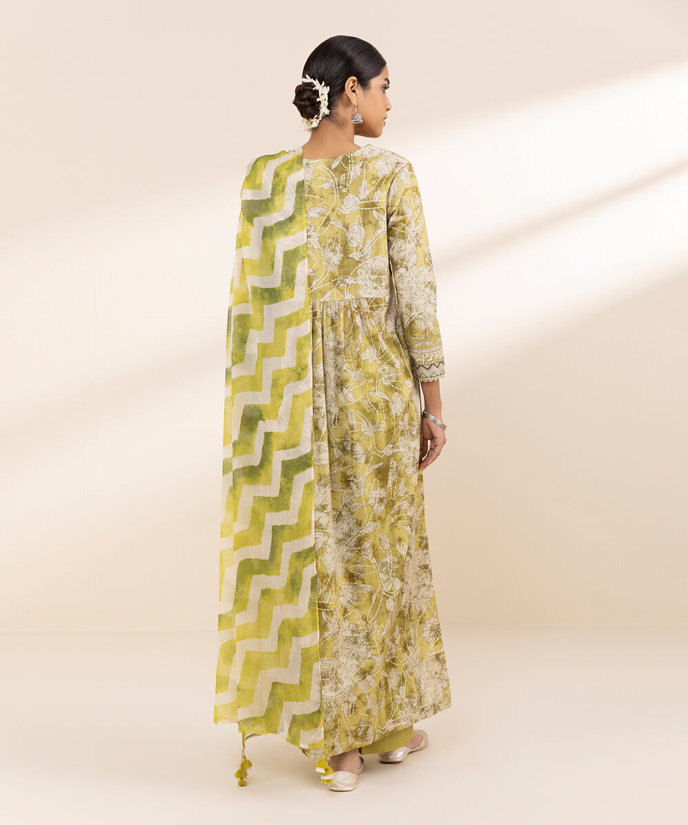 Women's Unstitched Lawn Printed Green 3 Piece Suit