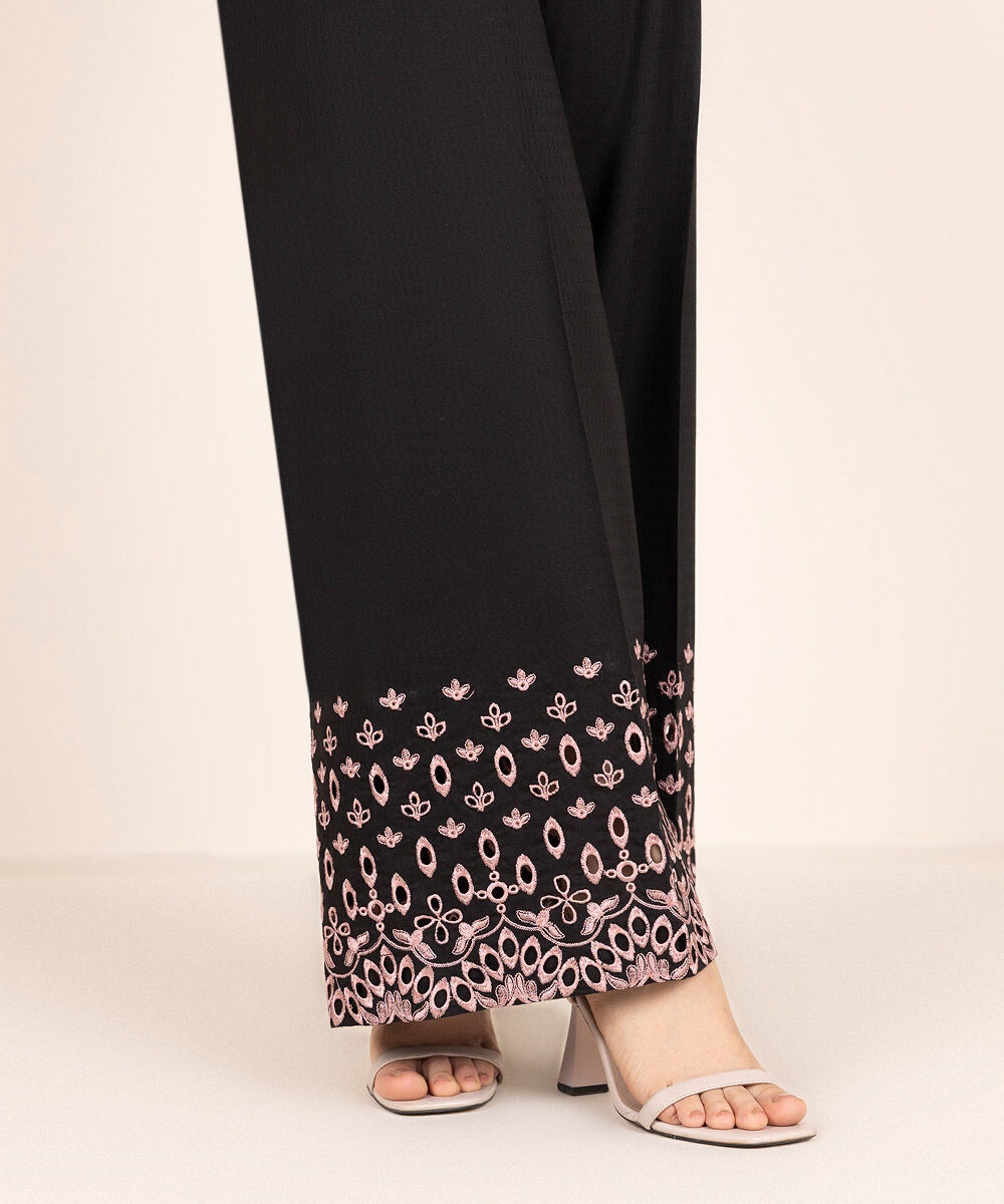 Women's RTW Textured Cotton Black Embroidered Culottes