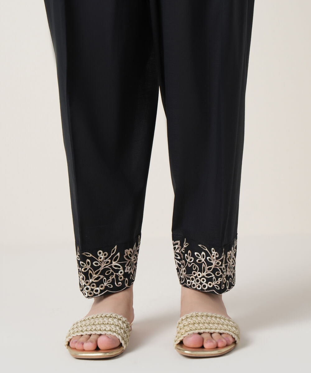 Women's RTW Cross Hatch Black Embroidered Trousers
