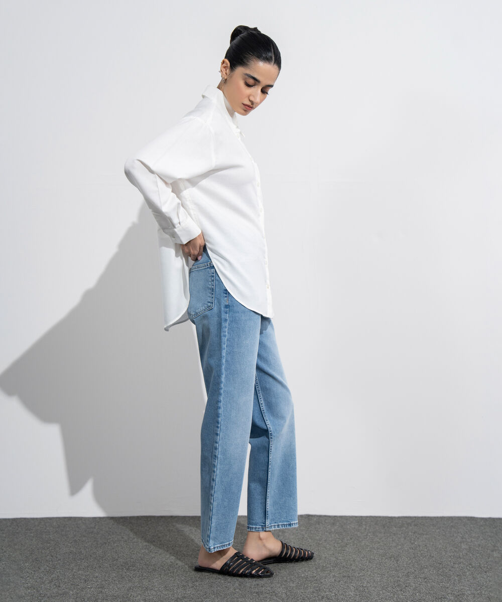 Women's Western Wear White Loose-Fit Oxford Shirt