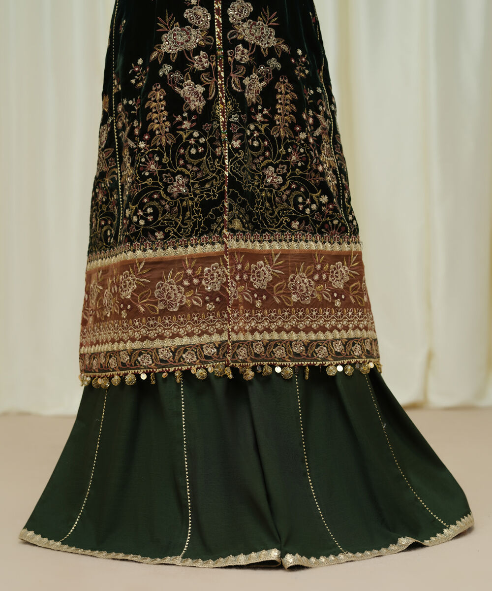 Women's Unstitched Velvet Embroidered Green 3 Piece Suit