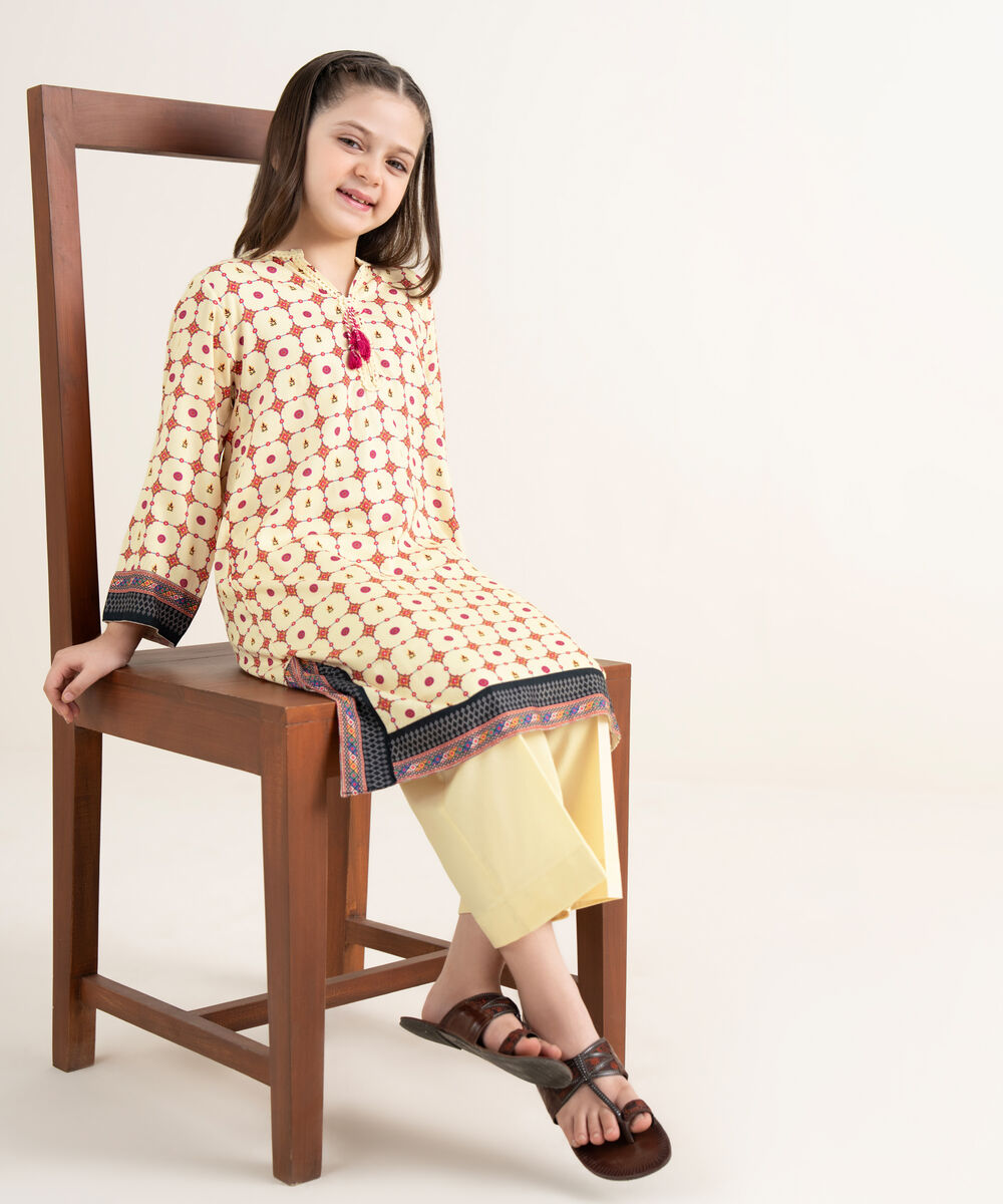 Girls Two Piece Printed Arabic Lawn Suit